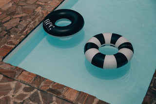 SWIM RING